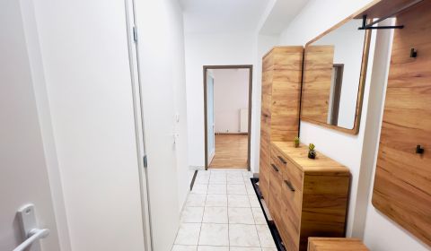 Sale One bedroom apartment, One bedroom apartment, Štvrť SNP, Trenčín,