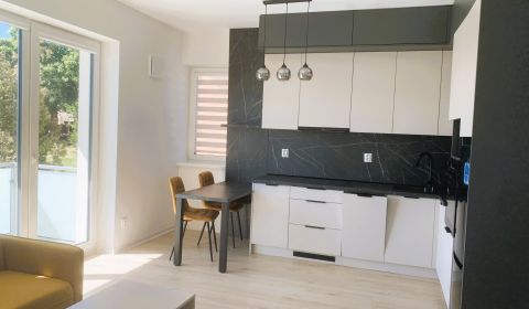STYLISH 3-ROOM APARTMENT FOR RENT IN A NEW BUILDING, ONLY 6 KM FROM KO