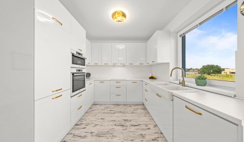 Sale Three bedroom apartment, Three bedroom apartment, Šípková, Senec,