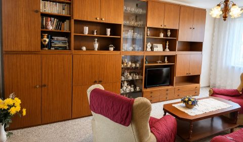 Sale Three bedroom apartment, Three bedroom apartment, SNP, Trenčín, S