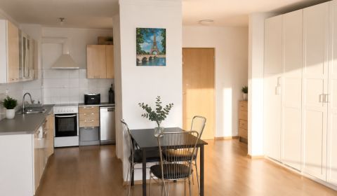 Sale Three bedroom apartment, Three bedroom apartment, Bratislava - No