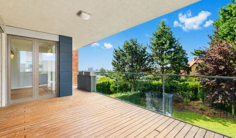Rent Three bedroom apartment, Three bedroom apartment, Mudroňova, Brat
