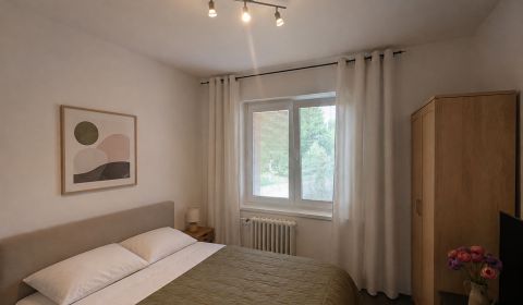 Sale Three bedroom apartment, Three bedroom apartment, Bratislava - No