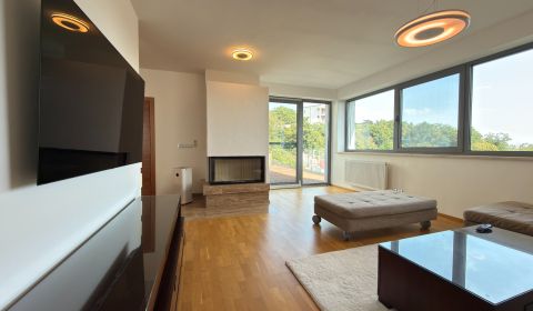 Rent Three bedroom apartment, Three bedroom apartment, Kráľovské údoli