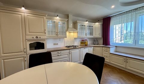 Sale Three bedroom apartment, Three bedroom apartment, Mateja Bela, Pi