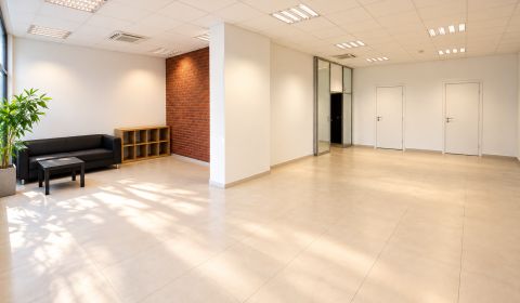 Rent Commercial premises, Commercial premises, Šumavská, Bratislava - 