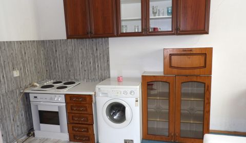Rent One bedroom apartment, One bedroom apartment, Pekárska, Galanta, 