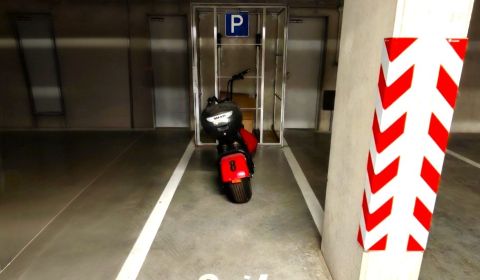 Sale Garage, Garage, Vrbenského, Bratislava - Rača, Slovakia