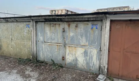 Sale Garage, Bratislava - Nové Mesto, Bratislava, Slovakia