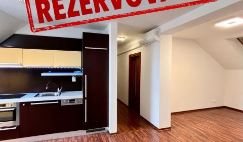 Sale Two bedroom apartment, Two bedroom apartment, Kollárova, Banská B