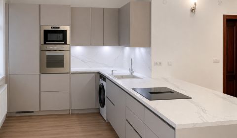 Rent Two bedroom apartment, Two bedroom apartment, Šustekova, Bratisla