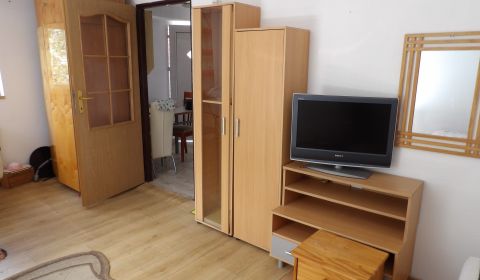 Rent One bedroom apartment, One bedroom apartment, Pekárska, Galanta, 