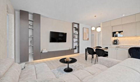 Sale Two bedroom apartment, Two bedroom apartment, Fialová, Bratislava