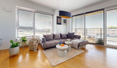Klingerka: Stunning 2-Bedroom Home in the New Downtown