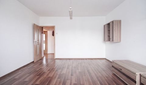 Sale Two bedroom apartment, Two bedroom apartment, Nové Zámky, Slovaki