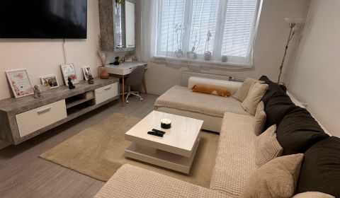 Sale Two bedroom apartment, Two bedroom apartment, Mederčská, Komárno,