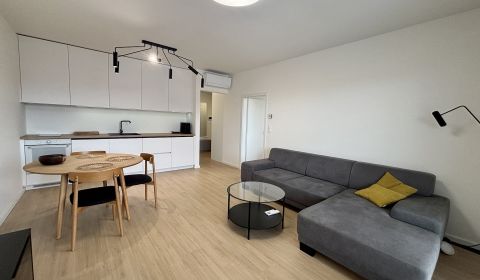 Sale One bedroom apartment, One bedroom apartment, Mojmírova, Piešťany
