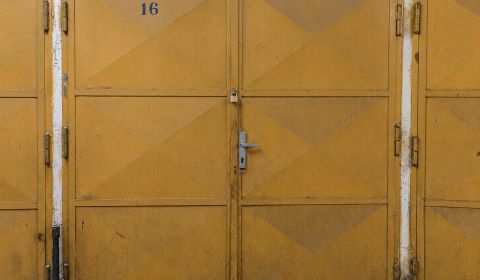 Sale Garage, Garage, Pionierska, Bratislava - Nové Mesto, Slovakia