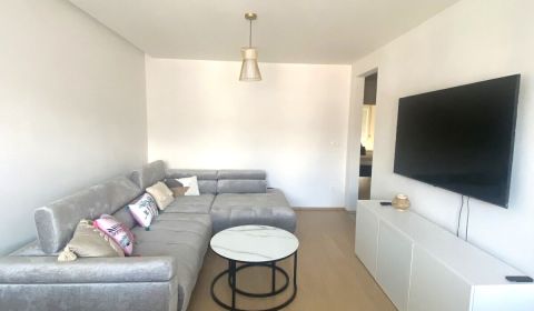 Rent Two bedroom apartment, Two bedroom apartment, Jégého, Bratislava 