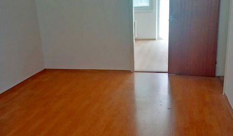 Sale Three bedroom apartment, Three bedroom apartment, Sekurisova, Bra