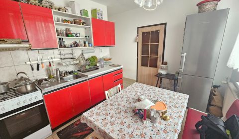 Sale Two bedroom apartment, Two bedroom apartment, Škultétyho, Nitra, 