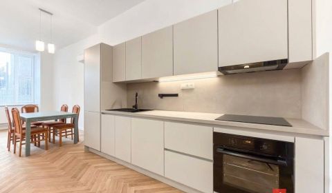 Rent One bedroom apartment, Bratislava - Staré Mesto, Slovakia