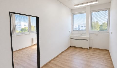 Rent Offices, Offices, Záhradnícka, Komárno, Slovakia