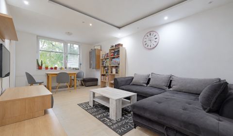 Sale Two bedroom apartment, Two bedroom apartment, Nanterská, Žilina, 