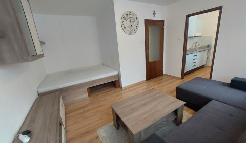 Rent Studio, Studio, Trieda Hradca Králové, Banská Bystrica, Slovakia