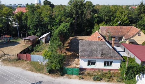 Sale Family house, Family house, Námestie sv. Floriána, Piešťany, Slov