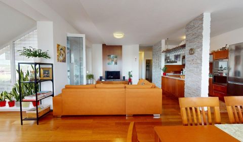Sale Three bedroom apartment, Three bedroom apartment, Družstevná, Sen