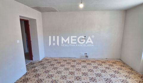 Sale One bedroom apartment, One bedroom apartment, Palárikova, Snina, 
