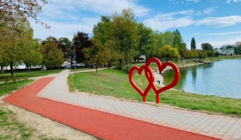 Sale Three bedroom apartment, Three bedroom apartment, Trebišovská, Br