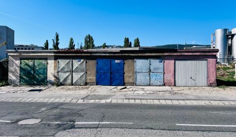 Sale Garage, Garage, Kukučínova, Bratislava - Nové Mesto, Slovakia