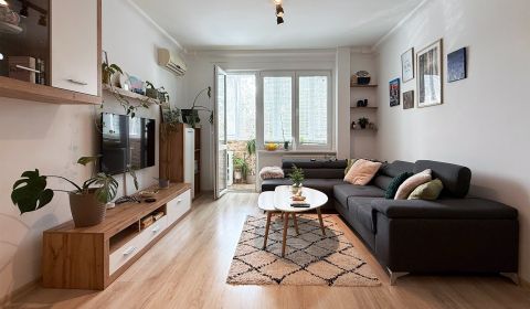 Rent Two bedroom apartment, Two bedroom apartment, Kozmonautická, Brat