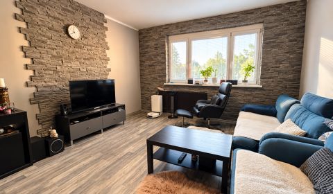 Sale Three bedroom apartment, Three bedroom apartment, Bzovícka, Brati