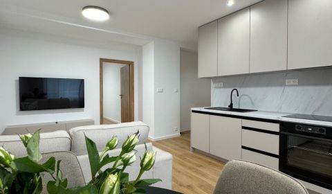 Rent One bedroom apartment, One bedroom apartment, Námestie Slobody, H