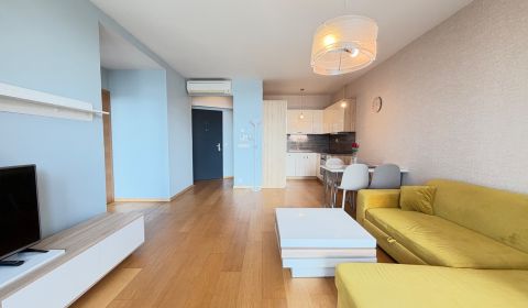PANORAMA CITY | Modern 2-room apartment with nice view
