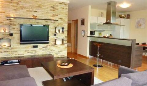 One bedroom apartment, Karloveské rameno, Rent, Bratislava - Karlova V
