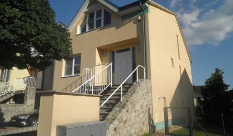 Rent Family house, Family house, Trinásta, Bratislava - Nové Mesto, Sl