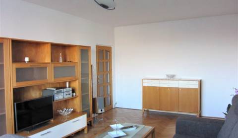 Four bedroom apartment for rent in Nitra - close the city center, Sl