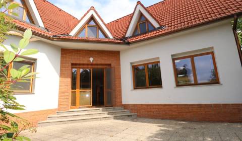 Rent Family house, Family house, Horná Vančurova, Bratislava - Nové Me