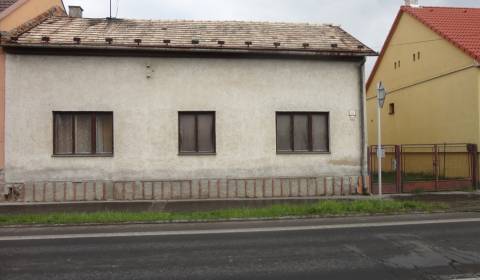 Family house, Haličská cesta, Sale, Lučenec, Slovakia