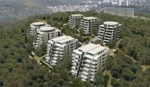 Four+ bedroom apartment, Albína Brunovského, Sale, Bratislava - Staré