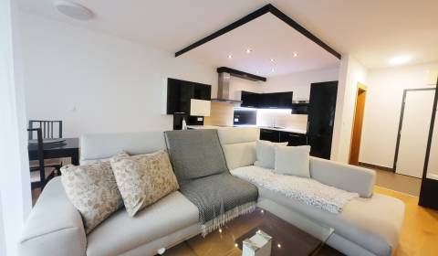 Rent Two bedroom apartment, Two bedroom apartment, Fatranská, Košice -