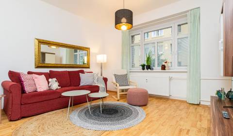 METROPOLITAN │Spacious 2-bdrm apartment for rent in Bratislava