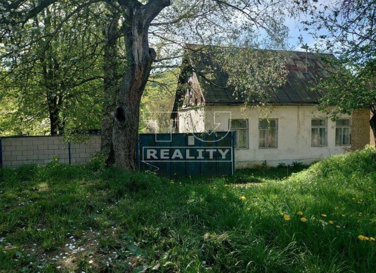 Moravské Lieskové Cottage Sale reality Nové Mesto nad Váhom