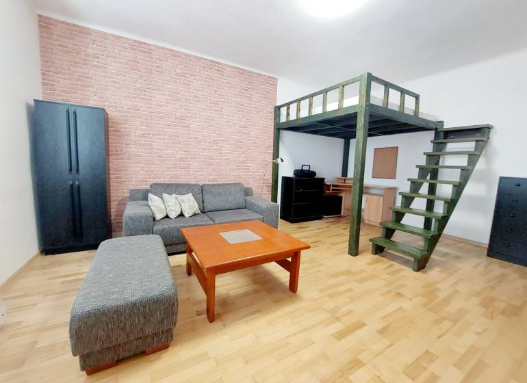 Zvolen One bedroom apartment Rent reality Zvolen