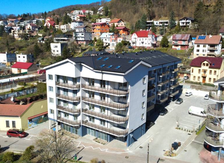 Modern apartment building on Nádražná Street, close to nature, and a 3-room apartment.