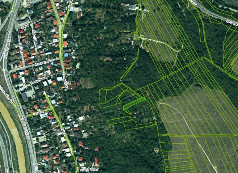 Aerial map of gardens in Košice, Vyšné Opátske district, Heringeš street.